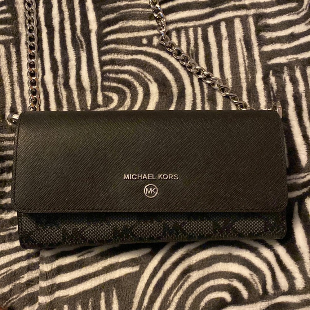 small crossbody built in wallet